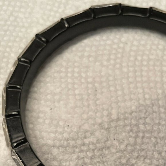 ERICKSON BEAMON ROCKS 4pc GLAM SPIKE BLACK/CRYSTAL BANGLE BRACELET SET/LOT**NEW! - Picture 4 of 10